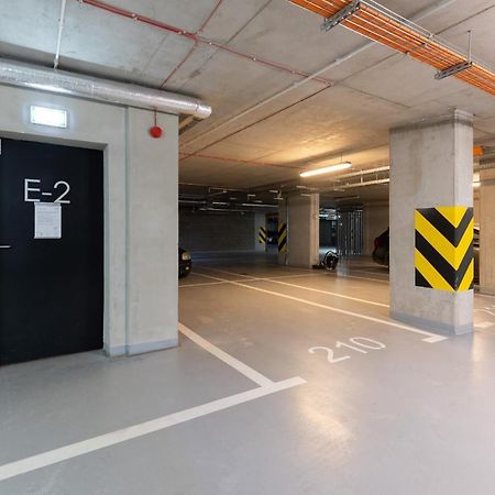 Loft Apartment With Parking In Warsaw By Noclegi Renters Exterior foto